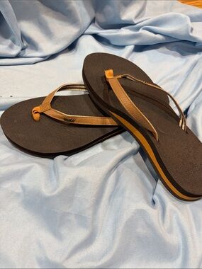 Women’s Brown Flip Flop Sandals